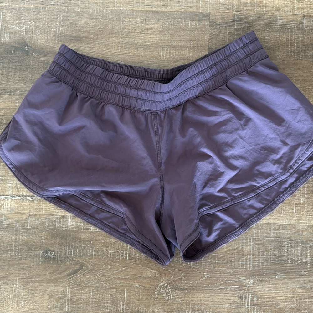 Lululemon short size 8
